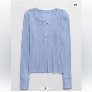 Aerie Fireside Long Sleeve Henley T-Shirt Small